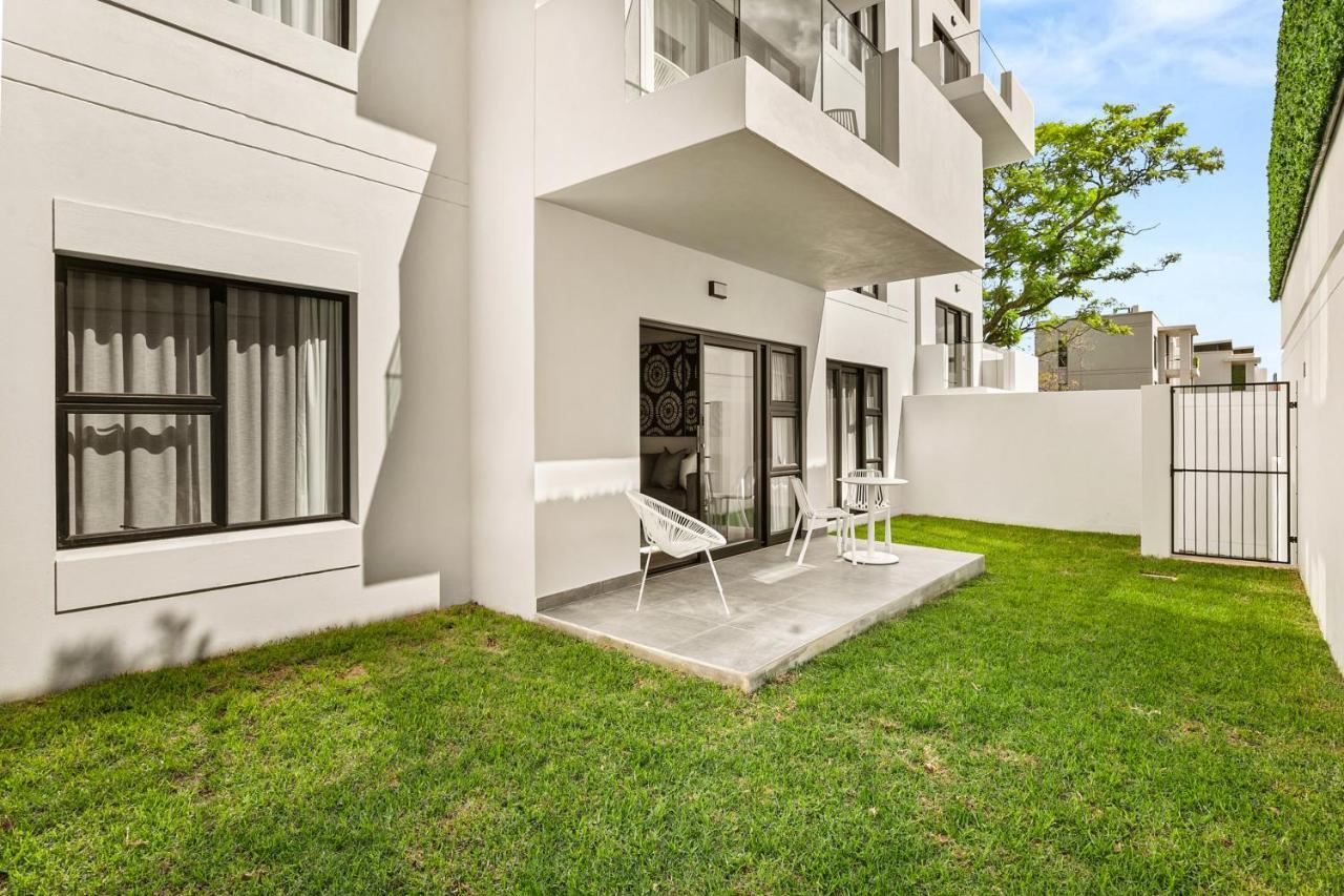 The Monroe Luxury Apartments Johannesburg Eksteriør billede